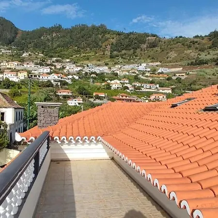 Sunny Rooftop & Perfect View Arco da Calheta (Madeira)