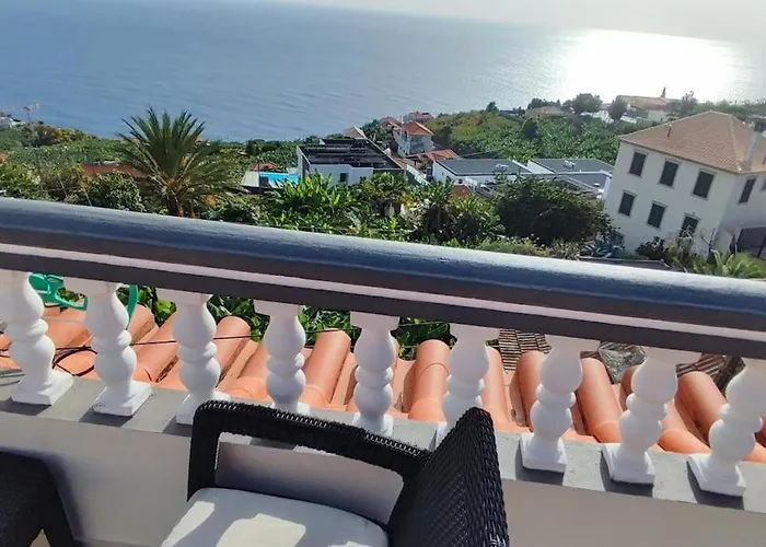 Διαμέρισμα Sunny Rooftop & Perfect View Arco da Calheta (Madeira)